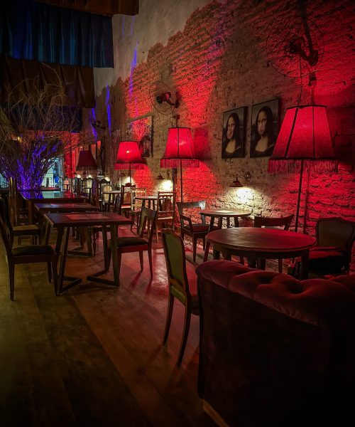 3F7A5026-FFB3-4776-8BDA-262AEDD2795D